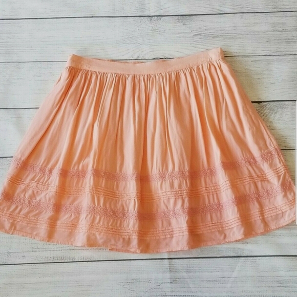 Modbe Layered Peach Mini Skirt- Lace & Pleating Details- Size Medium - Picture 2 of 9